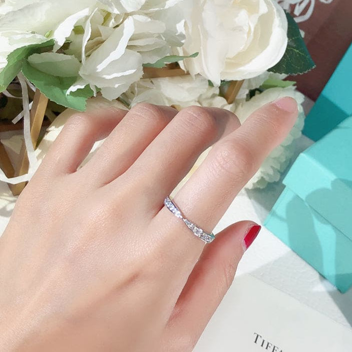 18K Celestial T Harmony Ring