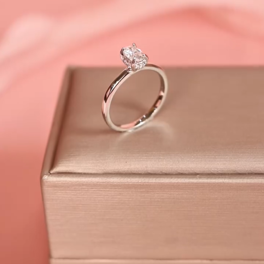 ELVORIA 6.5mm Moissanite Ring GRA – Platinum Plated 925 Sterling Silver