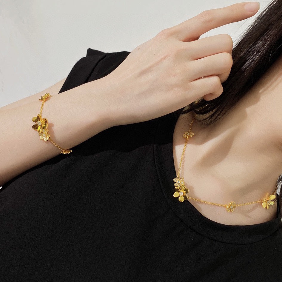 18K Celestial Frivole Bracelet