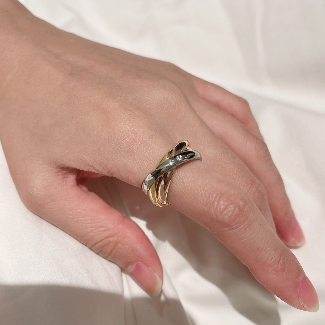 18K Celestial Trinity Five Diamonds Ring