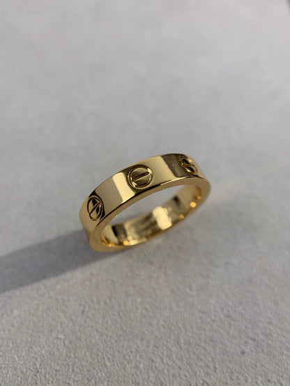 18K Celestial Love Wedding 4mm Ring