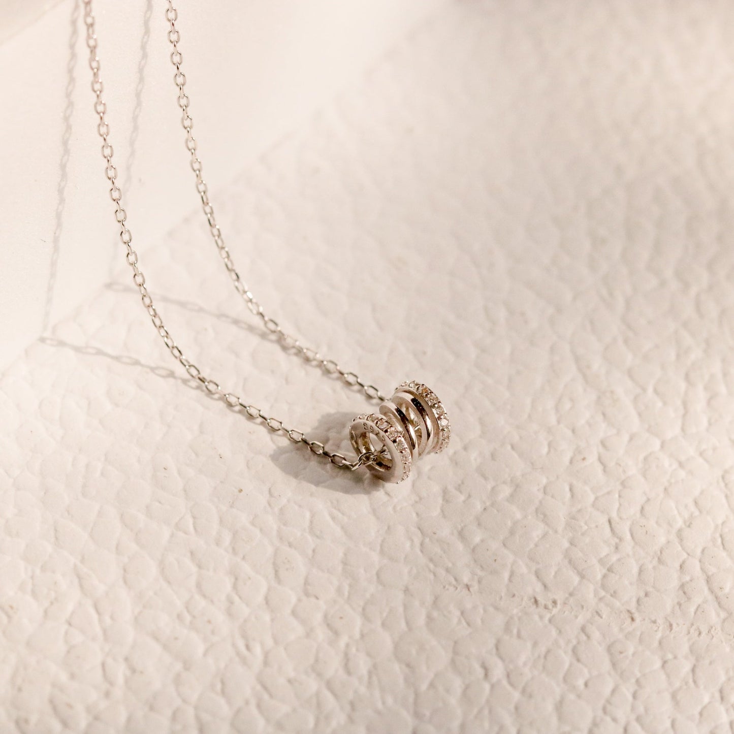 ELVORIA Longing Necklace – 18K Rose Gold & Platinum Plated 925 Sterling Silver