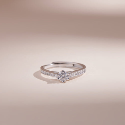 ELVORIA 4mm Moissanite Ring GRA ELVDA90 – Platinum Plated 925 Sterling Silver (Adjustable)