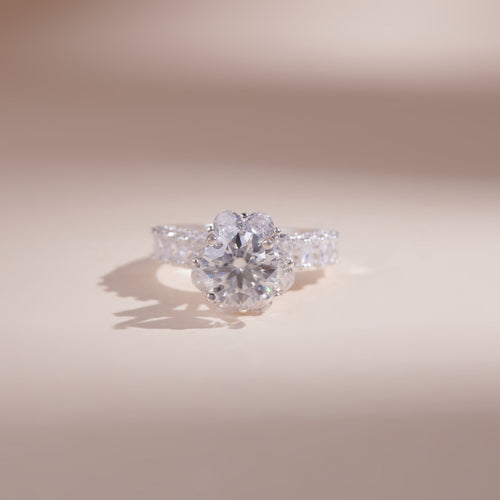 ELVORIA 8mm Moissanite Ring GRA ELVDA11 – Platinum Plated 925 Sterling Silver