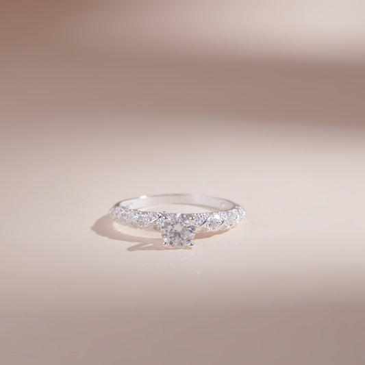 ELVORIA 5mm Moissanite Ring GRA ELVDA59 – Platinum Plated 925 Sterling Silver