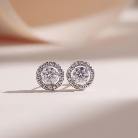 ELOREVA Moissanite Stud Earrings 5mm – Platinum Plated 925 Sterling Silver (GRA Certified)