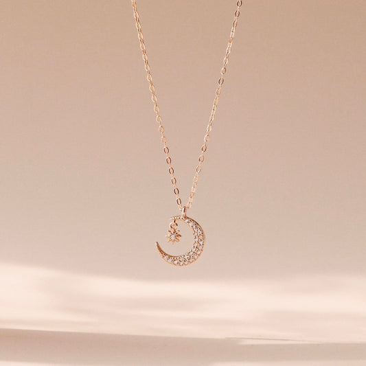 ELOREVA 18K Gold Plated Moon Necklace – 925 Sterling Silver