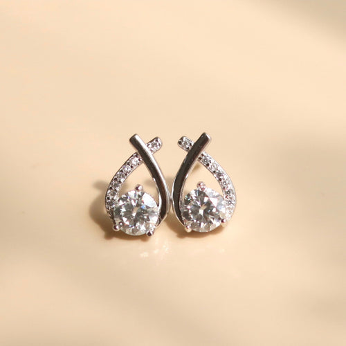 ELVORIA Morning Dew Moissanite Stud Earrings 5mm – Platinum Plated 925 Sterling Silver (GRA Certified)