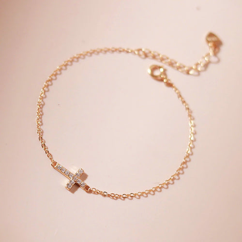 ELVORIA Elise Cross Bracelet – 18K Gold Plated 925 Sterling Silver