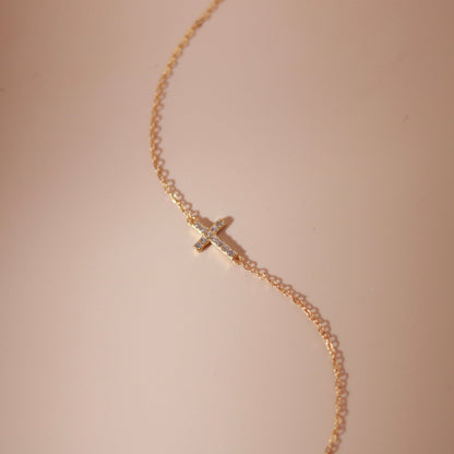 ELVORIA Elise Cross Bracelet – 18K Gold Plated 925 Sterling Silver