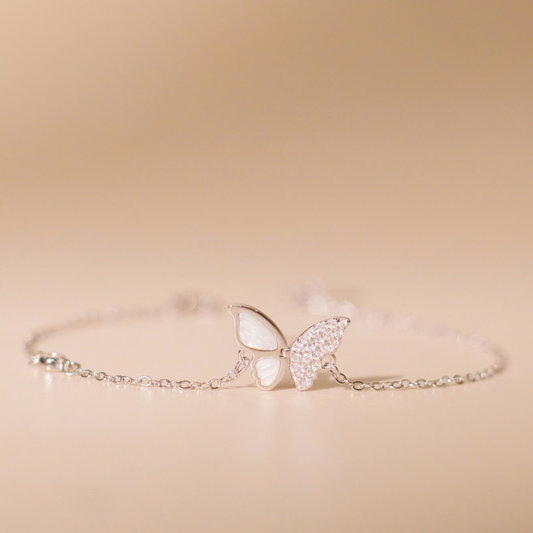 ELVORIA Anne Butterfly Bracelet with Mother-of-Pearl – Platinum Plated 925 Sterling Silver