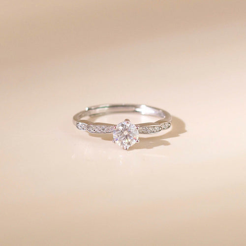 ELVORIA 5mm Moissanite Ring GRA ELVDA127 – Platinum Plated 925 Sterling Silver (Adjustable)