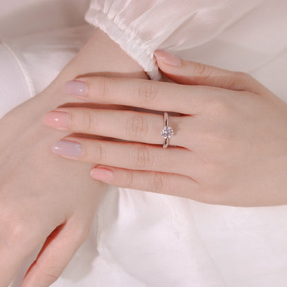 ELVORIA 6.5mm Moissanite Ring GRA – Platinum Plated 925 Sterling Silver
