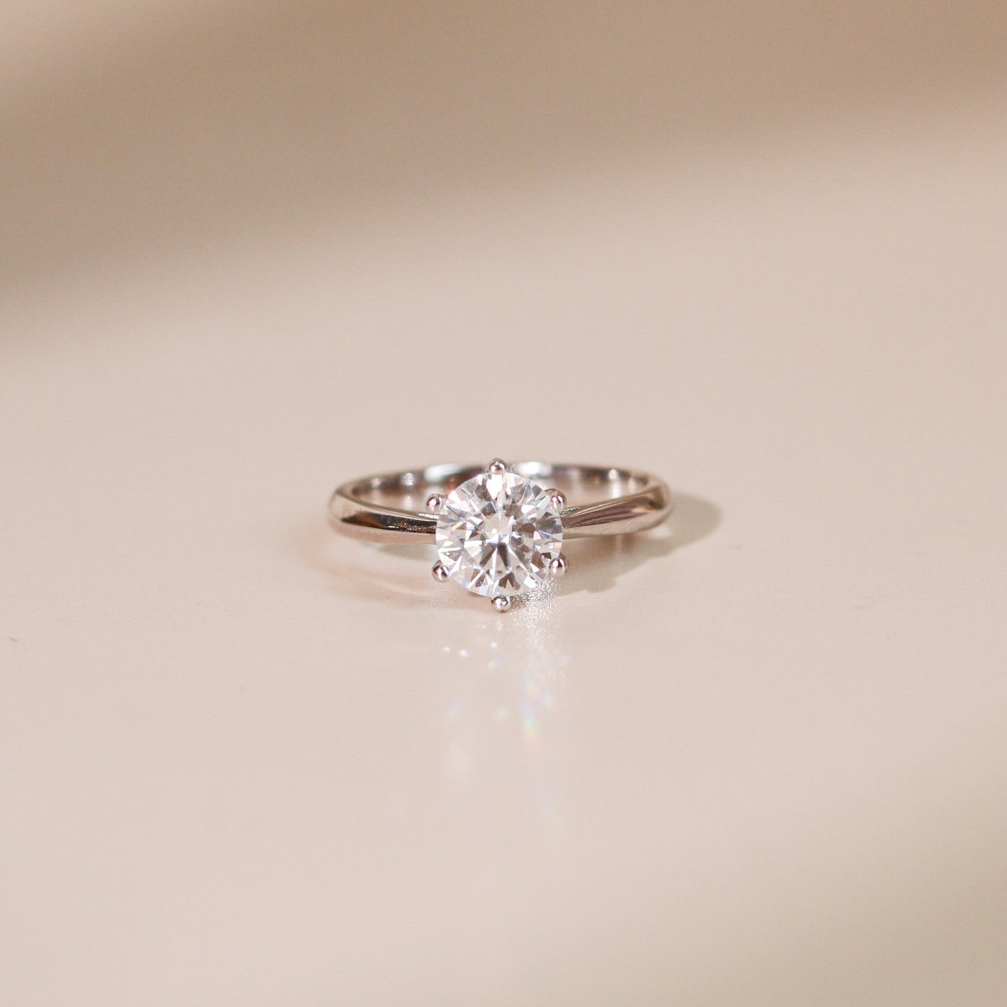 ELVORIA 6.5mm Moissanite Ring GRA – Platinum Plated 925 Sterling Silver