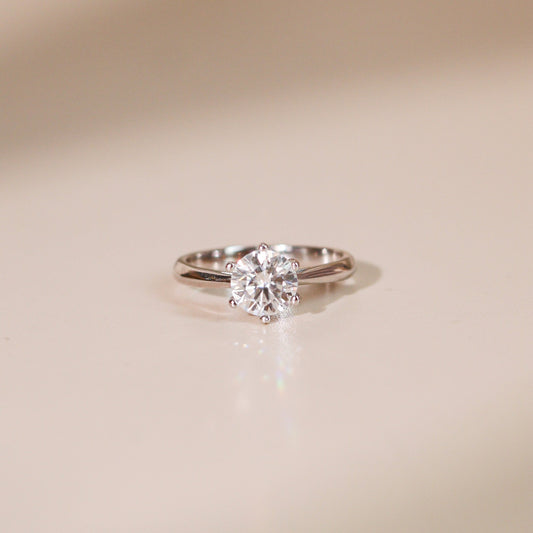 ELOREVA 6.5mm Moissanite Ring GRA – Platinum Plated 925 Sterling Silver