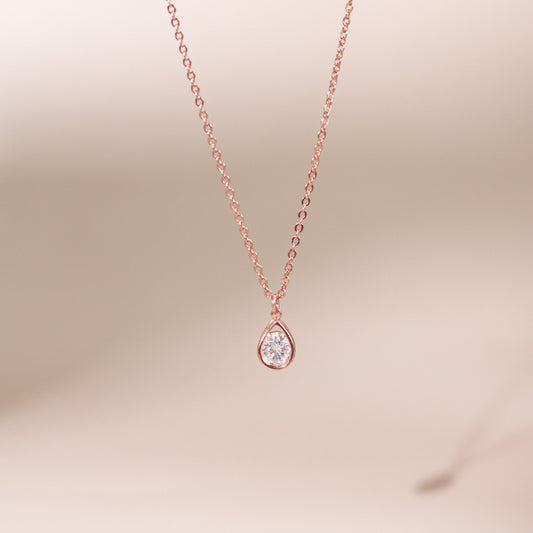 ELOREVA Ori Teardrop Necklace – 18K Rose Gold Plated 925 Sterling Silver