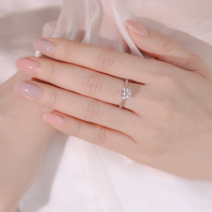 ELVORIA 6.5mm Moissanite Ring GRA – Platinum Plated 925 Sterling Silver