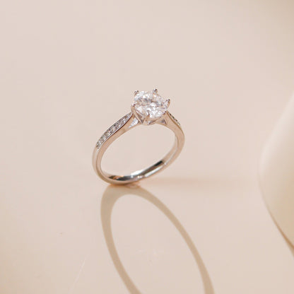 ELVORIA 6.5mm Moissanite Ring GRA – Platinum Plated 925 Sterling Silver