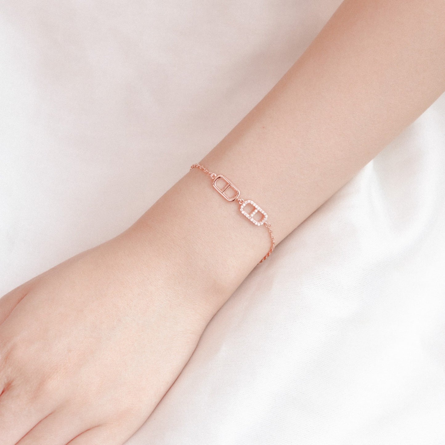 ELVORIA Ella Double-Link Rose Gold Bracelet – 18K Gold Plated 925 Sterling Silver