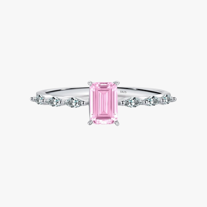Elegant Emerald Cut Zirconia Ring – 925 Sterling Silver