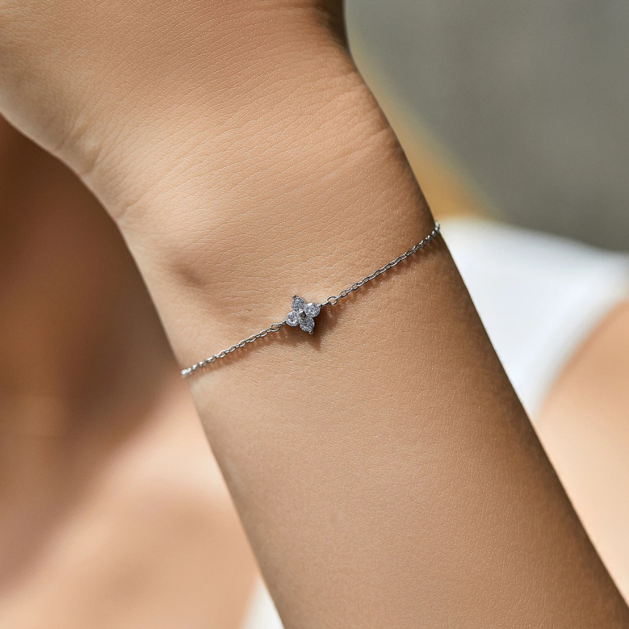 Elegant Four Leaf Clover CZ Bracelet – 925 Sterling Silver