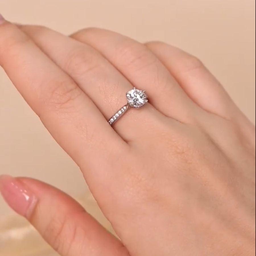 ELVORIA 6.5mm Moissanite Ring GRA – Platinum Plated 925 Sterling Silver