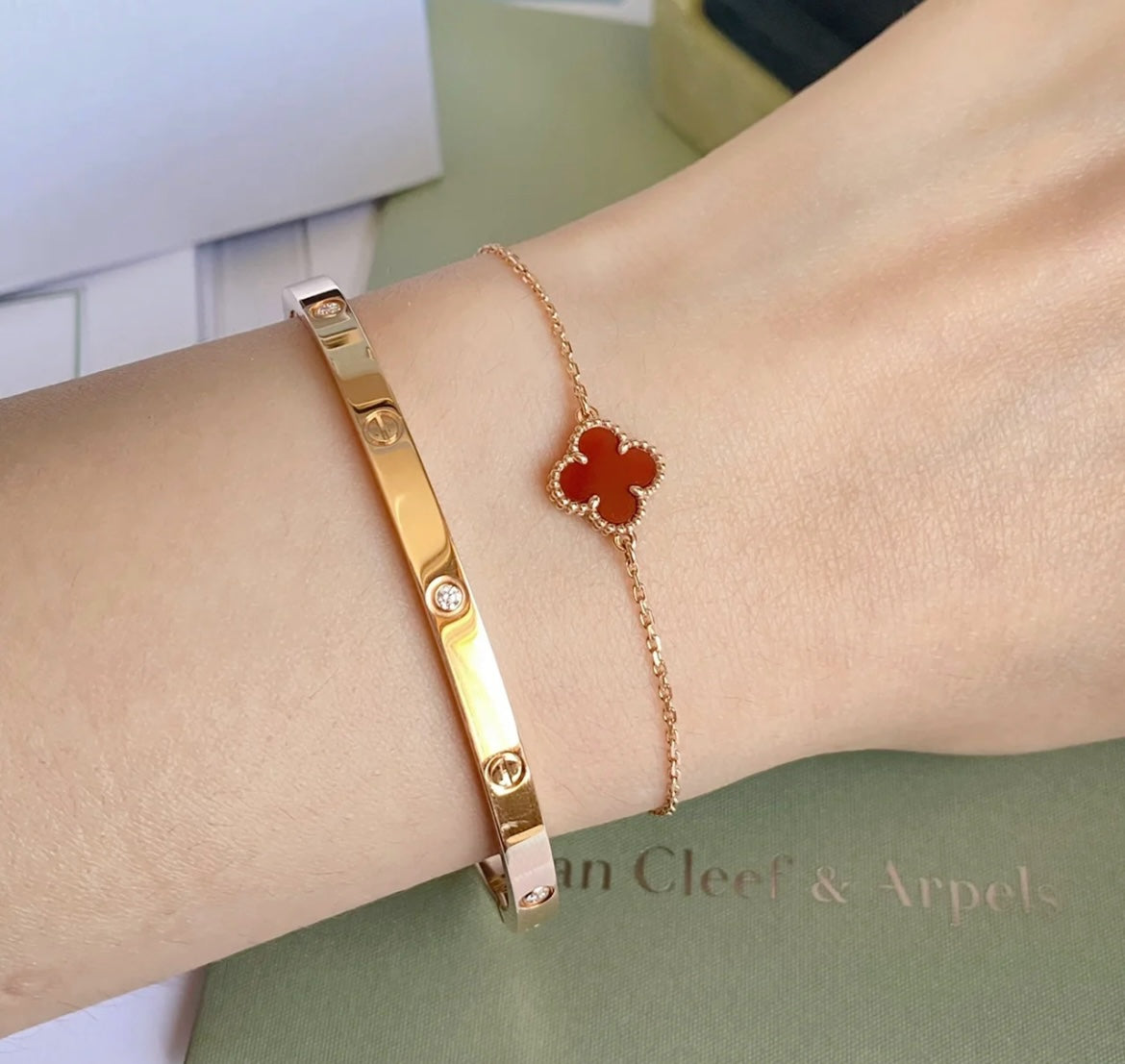 18K Celestial Love Ten Diamonds Small Bracelet
