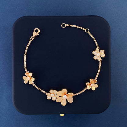 18K Celestial Frivole Diamonds Clover Bracelet