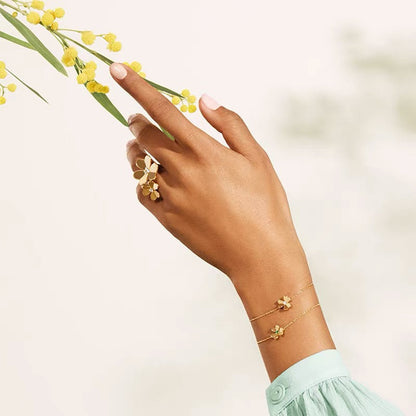 18K Celestial Frivole Emerald Bracelet