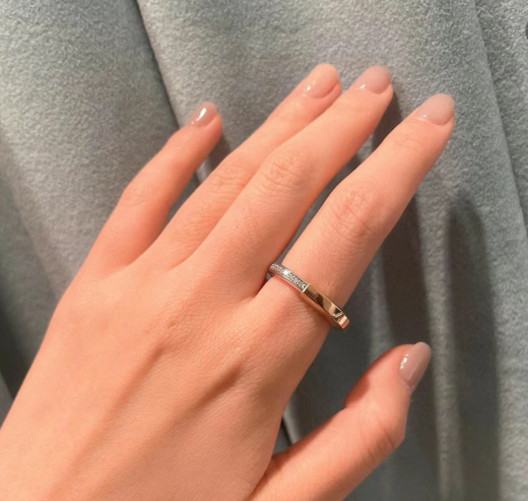 18K Celestial T Lock Diamonds Yellow Gold Ring