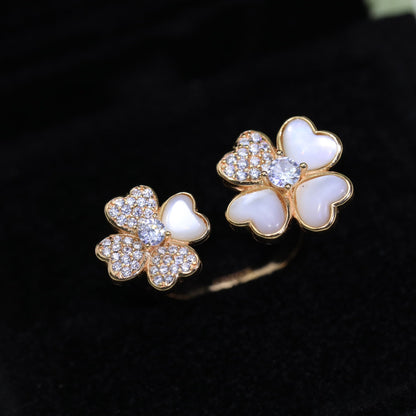 18K Celestial Cosmos Between the Finger Diamond Ring