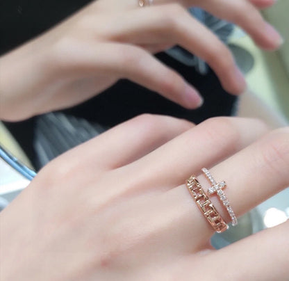 18K Celestial T Diamond Wire Ring