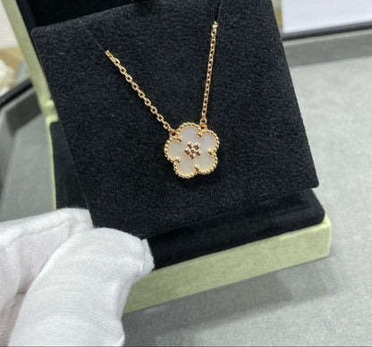 18K Celestial Lucky Spring Pendant Clover Necklace