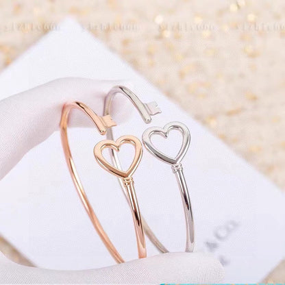 18K Celestial T Heart Key Wire Bracelet